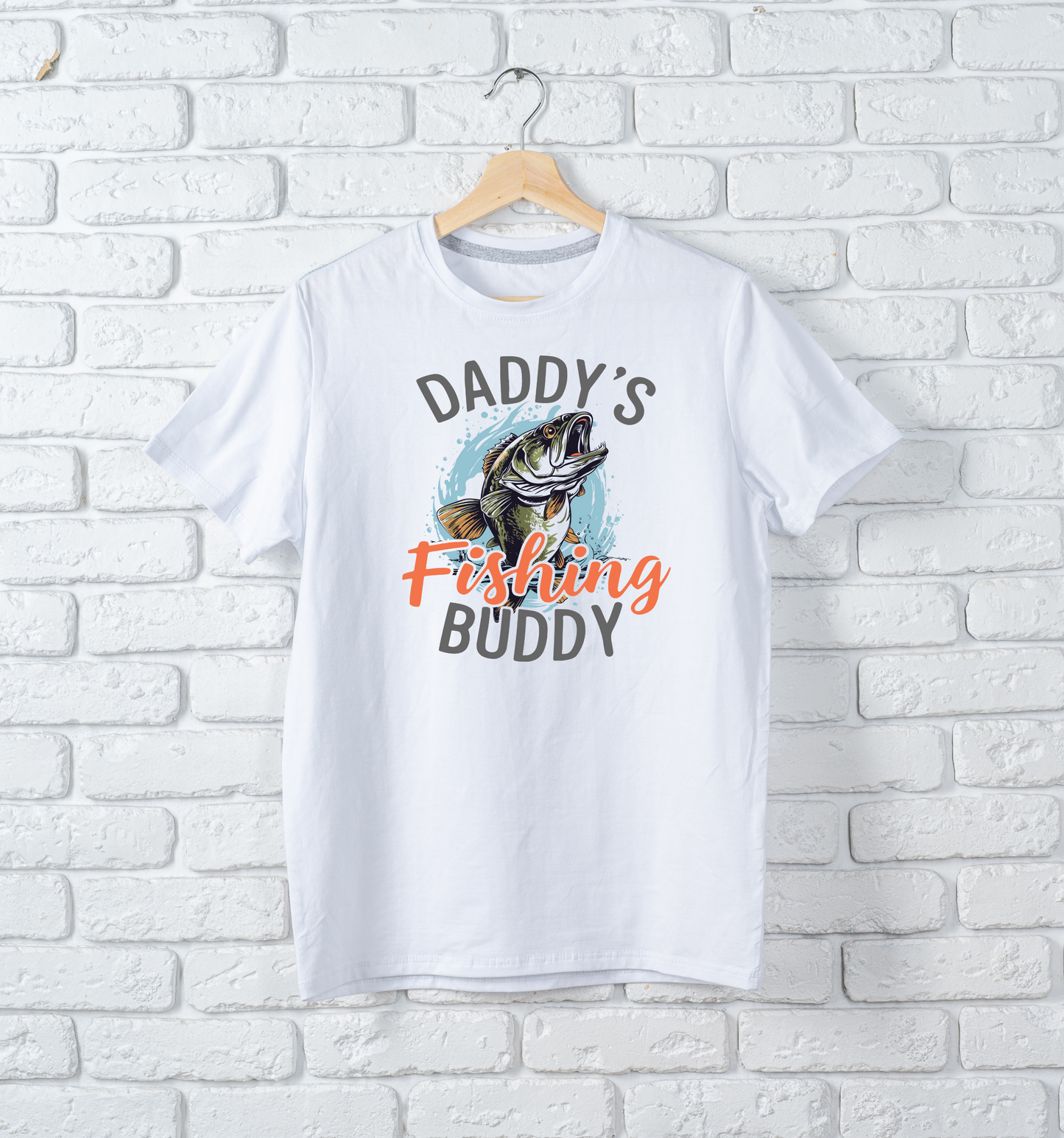 Daddy's Fishing Buddy | T-Shirt