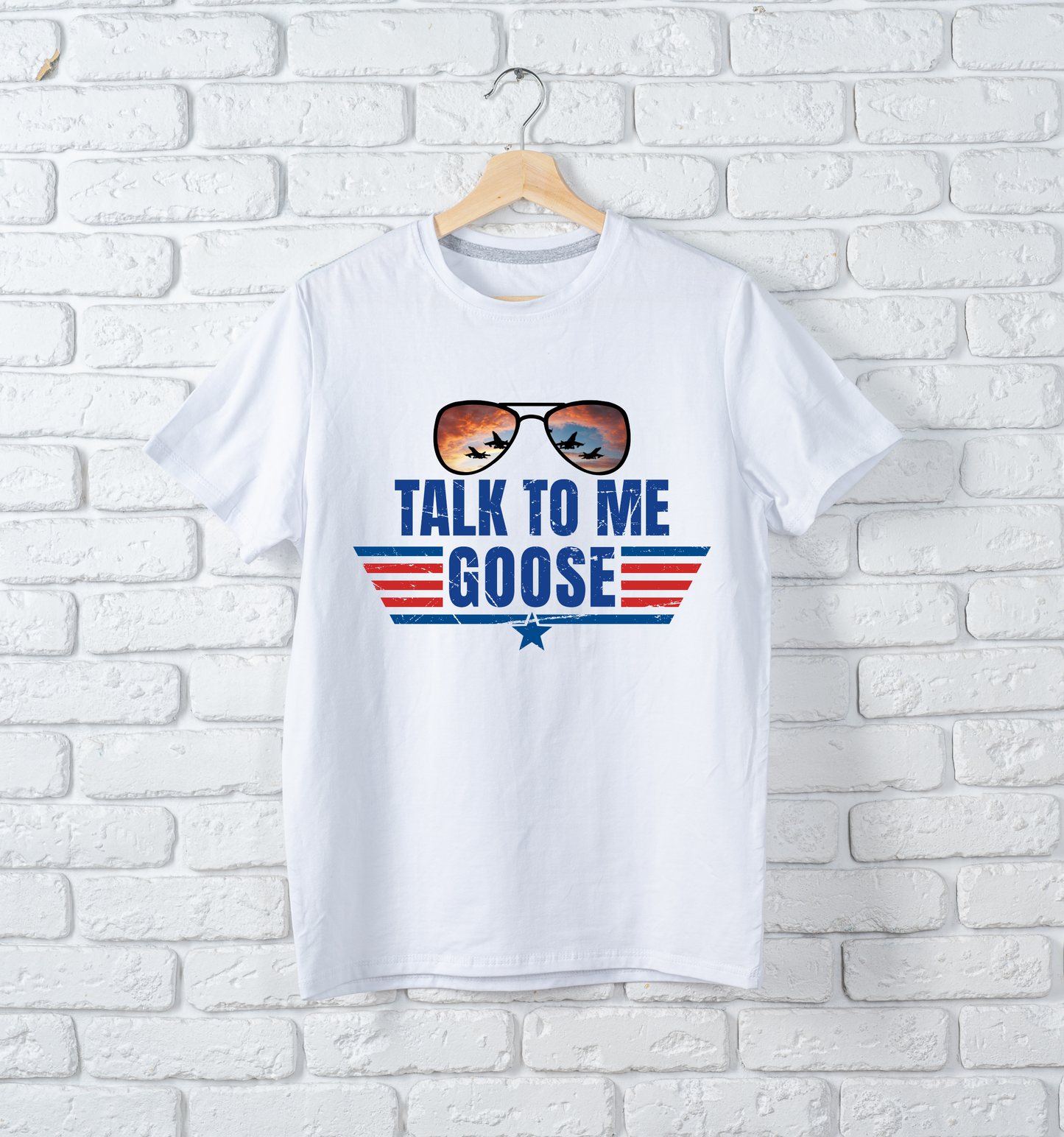 Talk To Me Goose | T-Shirt